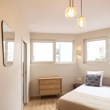 아파트 Peaceful And Comfortable Paris 19- Ii